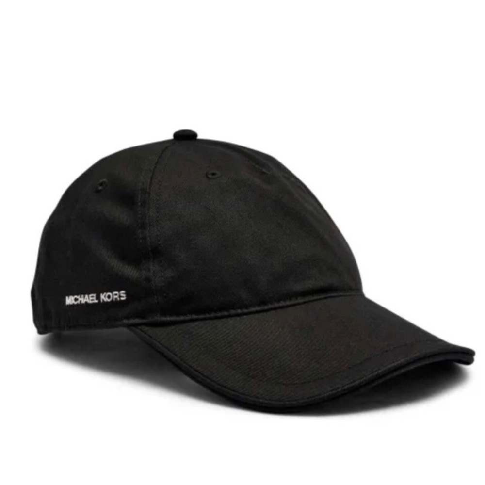 Michael Kors Cap in color black, new with tags!